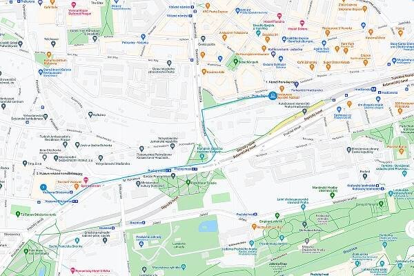 Mapa výletu vlakem z dejvického nádraží do střešovické vozovny