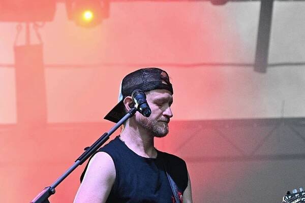 Rock of Sadská rozjela kapela Panoptiko. Festival pokračoval i v sobotu