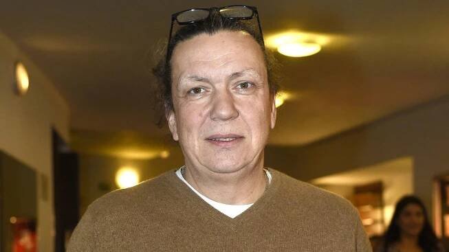 Chtěl jsem kabriolet, pak hausbót. Auto nemám a jsem v minusu asi 4 miliony, přiznal Richard Genzer