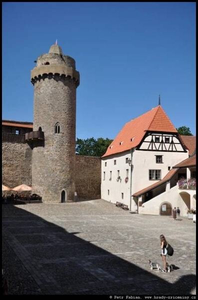 Hrady, tvrze, zámky a zříceniny – Fotografie z roku 2024 – 12.část / hrady-zriceniny.cz