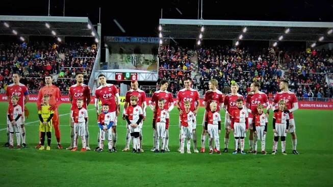 Velkými favority ankety rozhodně budou fotbalisté z FK Pardubice. Zahanbit se ale určitě nedají ani ostatní...