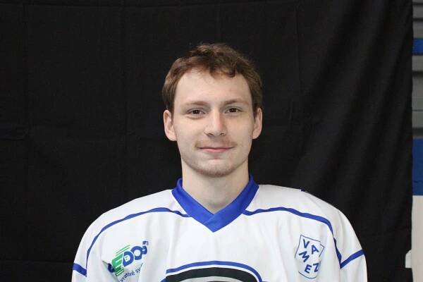 Erik Pospíšil #13