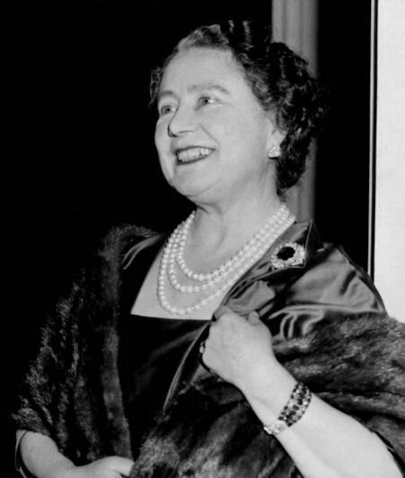 Queen Mary’s Russian Sapphire Cluster Brooch | The Royal Watcher