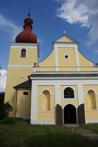 Velký Třebešov – památky v obci