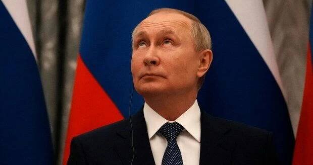 Pohrává si Putin se Západem? Středa je tady a útok zatím nikde. Expert zmínil blafování