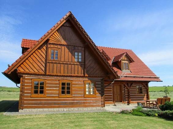 GALERIE – Profesionální tmelení srubů a roubenek