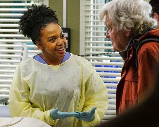 Jerrika Hinton, Hal Holbrook - Chirurgové - Dokud to neuslyším od tebe - Z filmu