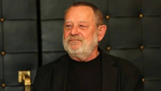 Herec Václav Kotek, člen Divadla Járy Cimrmana.