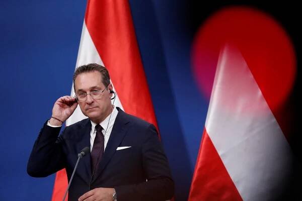 Heinz-Christian Strache | iROZHLAS - spolehlivé zprávy