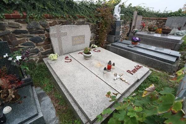 19 let od smrti Miloslava Šimka (†63): Humor i na smrtelné posteli!