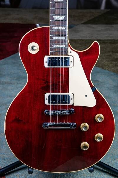Gibson Les Paul Deluxe 1976 Wine Red