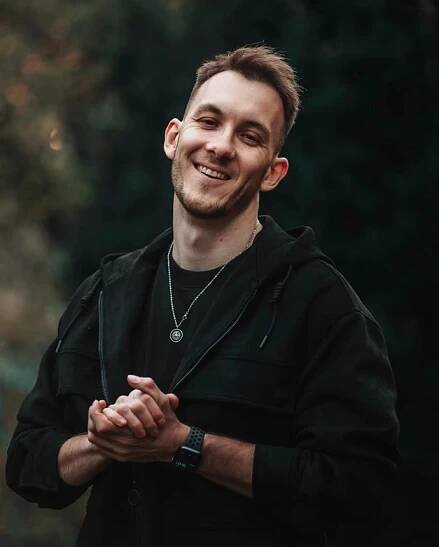 FOTO: Youtuber Jakub Váňa. – stránka 2
