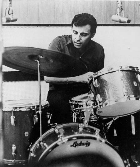Hal Blaine, Wrecking Crew Drummer, Is Dead at 90
