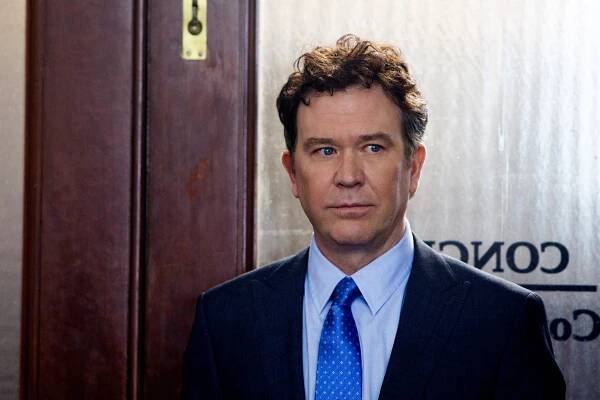 Dokonalý podraz - The Gimme a K Street Job - Z filmu - Timothy Hutton