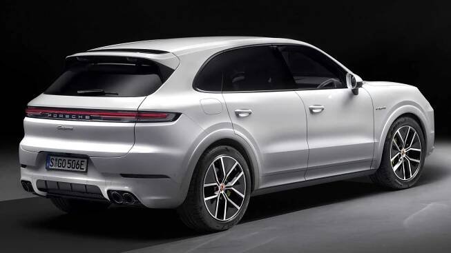 Porsche z gruntu modernizovalo Cayenne. Všechny verze mají silnější motory, osmiválec nechybí