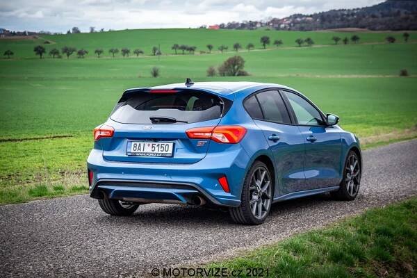 TEST: Ford Focus ST Plus - hot i s automatem | MOTORVIZE.cz