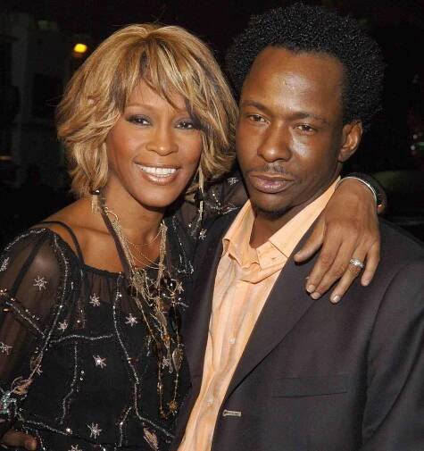 Whitney Houston Was 'Bisexual' and Found 'Safety and Solace' in Friend Robyn Crawford, New Film Says