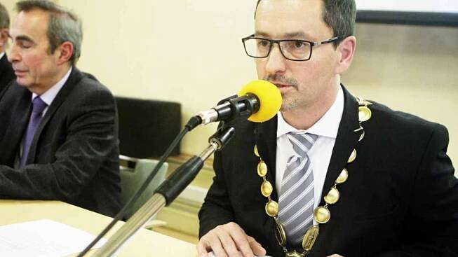 Bez překvapení. Primátorem Pardubic je Martin Charvát