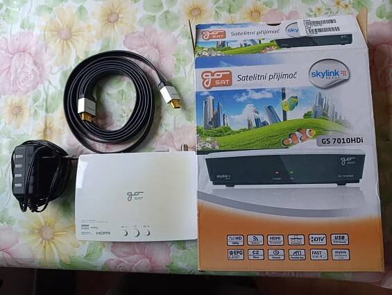 Satelitní přijímač GO Sat - GS 7010 HDi, Skylink