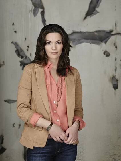 Alana De La Garza - Myšlenky zločince: Za hranicemi - Promo