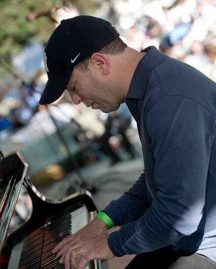 Photo Gallery - Oscar Hernandez Music