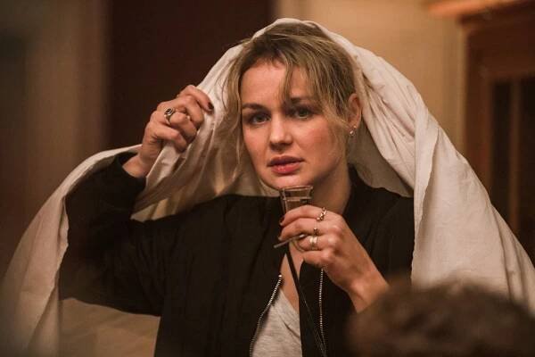 Diagnóza: neschopni vztahu - Z filmu - Luise Heyer
