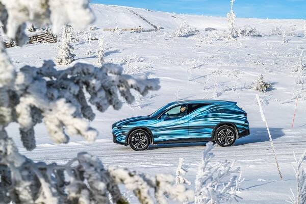 Mercedes-Benz GLC s technologií EQ