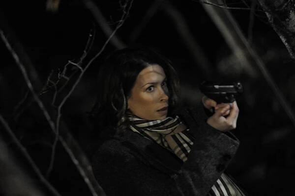 Fugitive at 17 - Z filmu - Christina Cox