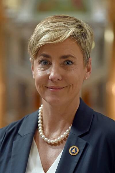 Rachel Roberts (politician)