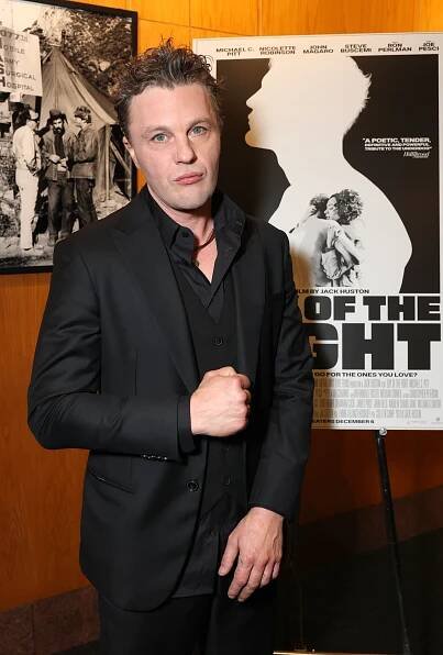 Michael Pitt actor arrested for sexual abuse positions - Tattle Life