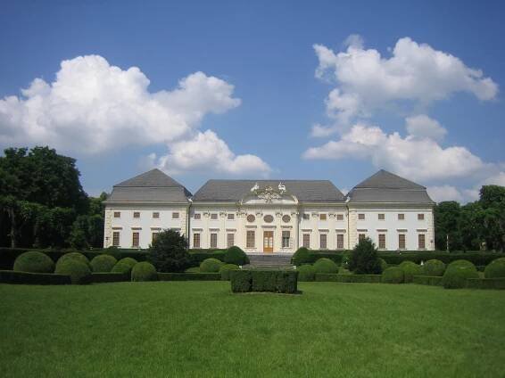 Halbturn (zámek)