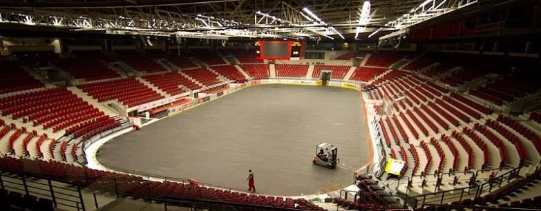 Zákryt plochy – Mattoni Arena