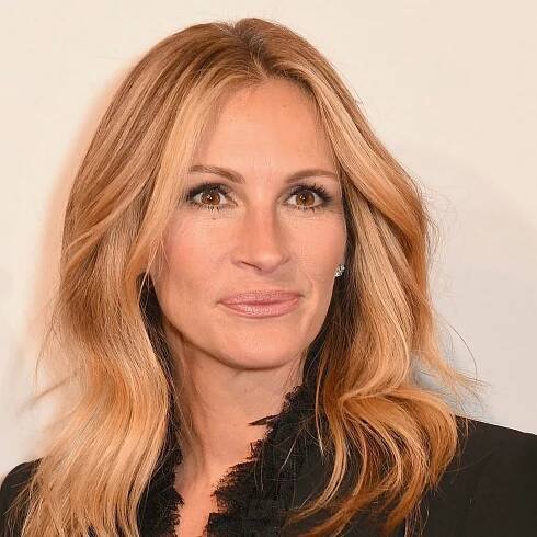 56 Celebrities With Beauty Mark (Moles)
