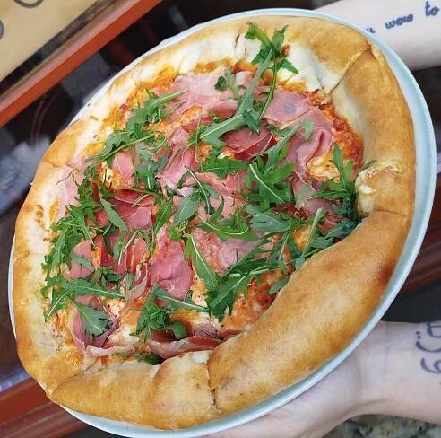 M Pizza | Wolt | Rozvoz | Komárno