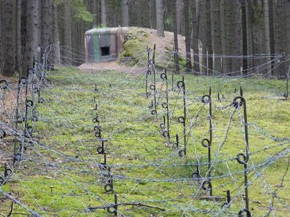 Pevnostní areál Slavonice - Militaria - fortifikační systém, pevnosti - Jihočeský kraj - Rancířov, pošta Slavonice