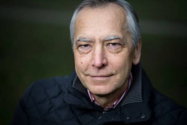 Ján Figeľ rozpráva o svojom páde v politike a o svojej chorobe, s jeho diagnózou...
