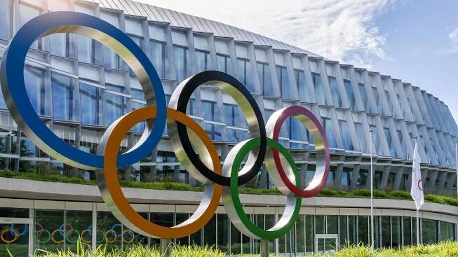 Chystá se olympiáda s dopingem. Ta oficiální je zkorumpovaná, my odemkneme lidský potenciál, hlásá