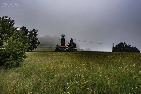 Vyškovec v mlze - Ota Hofr Photography