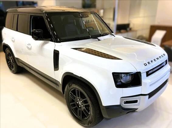 Land Rover Defender 110 D200 S AWD MY25.5* | Autosalon Dajbych