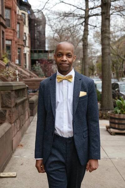 Robert Jones Jr. Is Son of Baldwin, and More