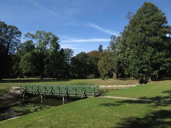 Soubor:Strzelce Opolskie, park 01.jpg