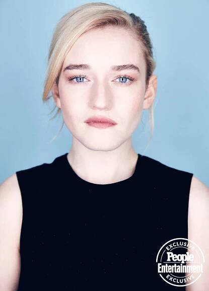 julia-garner