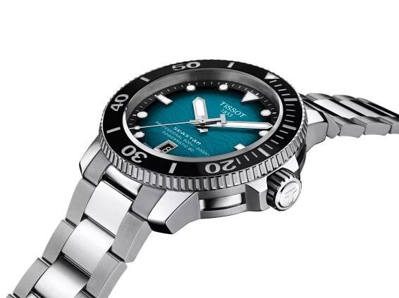 t1206071104100__Tissot_stuchlik_Zlin_seastar_2000_85