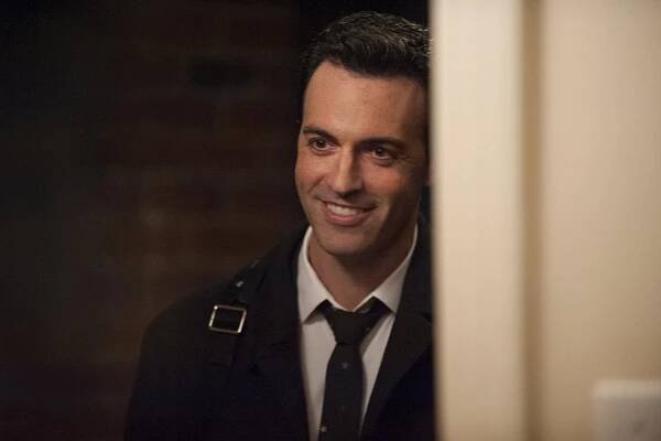 Viceprezident(ka) - Díkůvzdání - Z filmu - Reid Scott