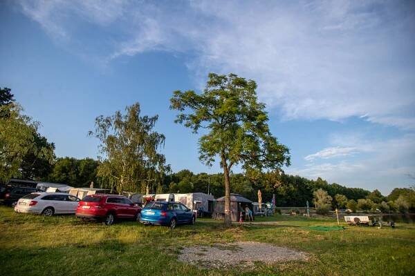 Jak to chodí v kempech na Frýdecko-Místecku. Pozor, ne všude zaplatíte kartou