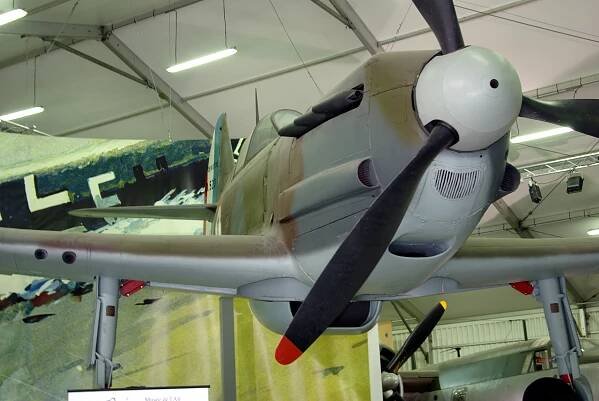 Dewoitine D.520 – Wikipedie
