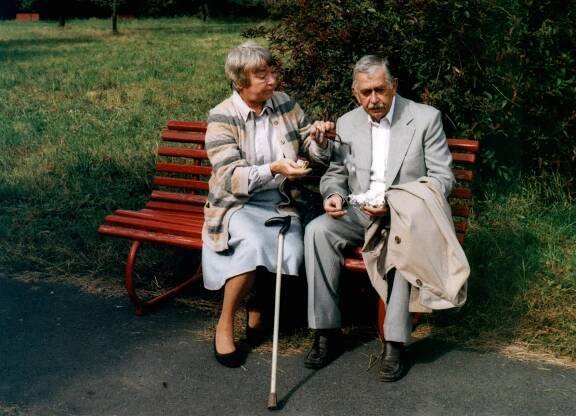 Naděje má hluboké dno (1989)