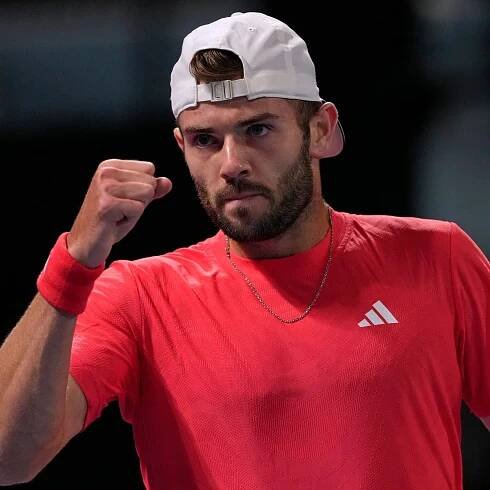 Jack Draper wishes ‘archrival’ Jacob Fearnley well as Britons shine in Melbourne