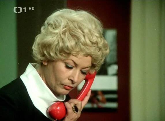 Alena Vránová in 'Já to tedy beru, séfe...!' (1978)