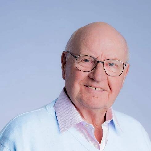 BBC broadcaster John Bennett dies aged 82